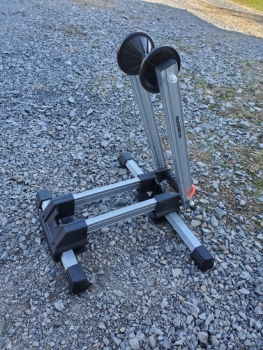 Rock Brothers Bicycle Stand
